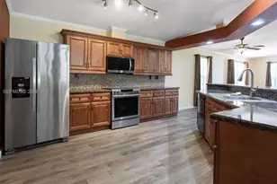 6515 Colonial Dr, Margate, FL 33063 - Photo 14