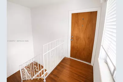 7407 Byron Ave #3, Miami Beach, FL 33141 - Photo 4