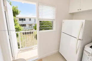 7407 Byron Ave, Miami Beach, FL 33141 - Photo 18