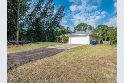 8265 97th Ave, Vero Beach, FL 32967 - Photo 2
