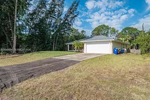 8265 97th Ave, Vero Beach, FL 32967 - Photo 2
