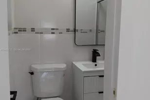 1480 NE 157th St, North Miami Beach, FL 33162 - Photo 26