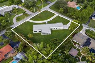 360 Holly Ln, Plantation, FL 33317 - Photo 56