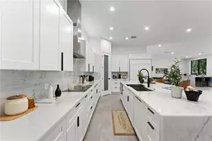 360 Holly Ln, Plantation, FL 33317 - Photo 18