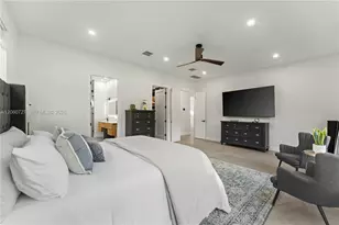 360 Holly Ln, Plantation, FL 33317 - Photo 26