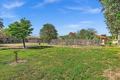 279 NW 119th Ave., Miami, FL 33182 - Photo 58