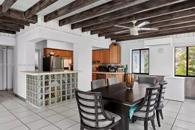 1390 NE 129th St, North Miami, FL 33161 - Photo 14