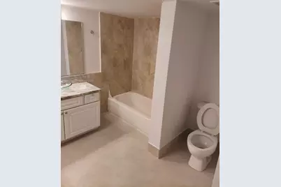 800 Scotia Dr #103, Hypoluxo, FL 33462 - Photo 10