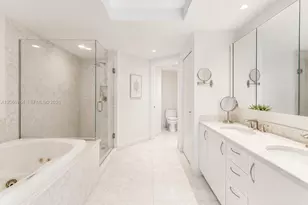1331 Brickell Bay Dr, Miami, FL 33131 - Photo 10