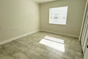 4119 Woodside Dr, Coral Springs, FL 33065 - Photo 4