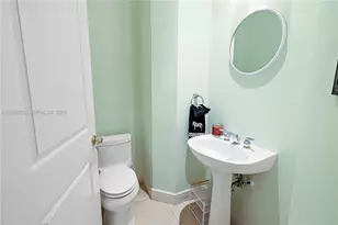 9030 Castle Harbour Cir, Vero Beach, FL 32963 - Photo 18