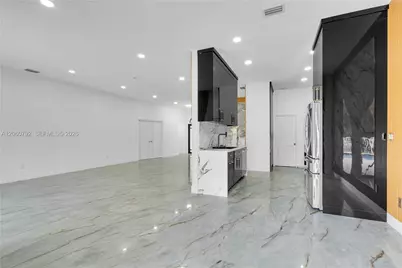 758 Lake Wellington Dr, Wellington, FL 33414 - Photo 14