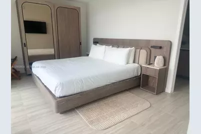 580 72nd St #602, Miami Beach, FL 33141 - Photo 12