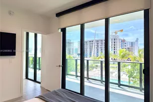580 72nd St, Miami Beach, FL 33141 - Photo 4