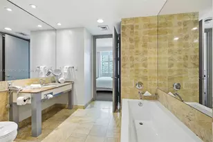 1395 Brickell Ave, Miami, FL 33131 - Photo 14