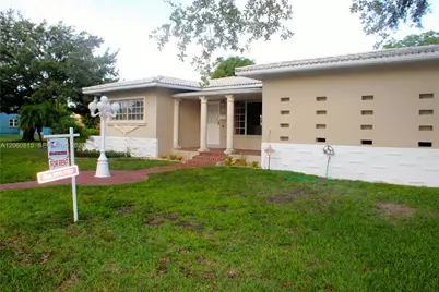 70 Hammond Dr, Miami Springs, FL 33166 - Photo 6