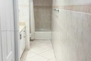 2625 Collins Ave, Miami Beach, FL 33140 - Photo 18