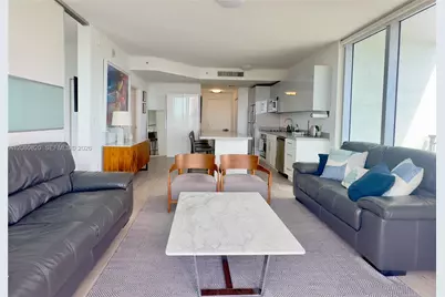 90 SW 3rd St #2012, Miami, FL 33130 - Photo 12