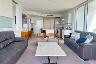 90 SW 3rd St, Miami, FL 33130 - Photo 12