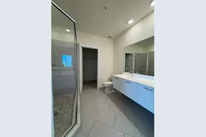 10270 NW 66th St #101, Doral, FL 33178 - Photo 6