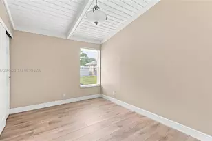 7196 SW 22nd Pl, Davie, FL 33317 - Photo 10