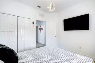 11403 NW 89th St, Doral, FL 33178 - Photo 30