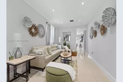 8781 NW 98th Ct #8781, Doral, FL 33178 - Photo 2