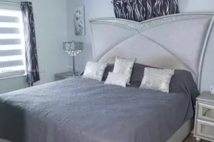 1655 NW 124th St, North Miami, FL 33167 - Photo 14