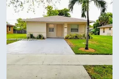 2761 NW 6th St #2761, Pompano Beach, FL 33069 - Photo 1
