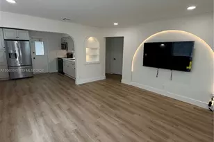 708 SW 7th Ave, Hallandale Beach, FL 33009 - Photo 1