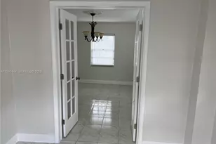 421 NW 57th Ct, Miami, FL 33126 - Photo 6