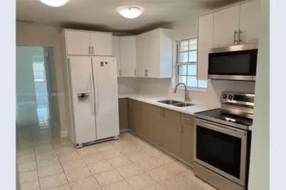421 NW 57th Ct #1, Miami, FL 33126 - Photo 2