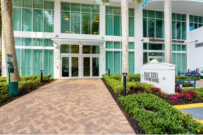 41 SE 5th St #1412, Miami, FL 33131 - Photo 8