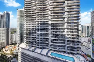1010 Brickell Ave, Miami, FL 33131 - Photo 12