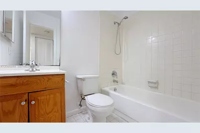 753 NW 103rd Ter #202, Pembroke Pines, FL 33026 - Photo 6