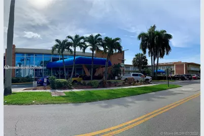 [Address not provided], Hallandale Beach, FL 33009 - Photo 12