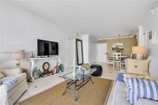 5700 Collins Ave, Miami Beach, FL 33140 - Photo 4