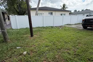 4073 SW 52nd St, Dania Beach, FL 33314 - Photo 10