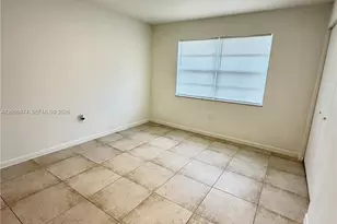4073 SW 52nd St, Dania Beach, FL 33314 - Photo 20