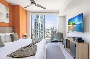 159 NE 6th St, Miami, FL 33132 - Photo 1