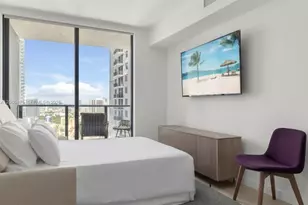 159 NE 6th St, Miami, FL 33132 - Photo 10