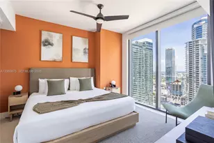 159 NE 6th St, Miami, FL 33132 - Photo 2