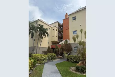 8205 Lake Dr #306, Doral, FL 33166 - Photo 1