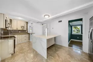 1837 NE 48th Ct, Pompano Beach, FL 33064 - Photo 12