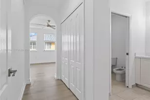 5502 NW 112th Ct, Doral, FL 33178 - Photo 24