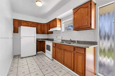 5742 Garfield St #2, Hollywood, FL 33021 - Photo 10
