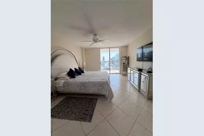 3375 N Country Club Dr #602, Aventura, FL 33180 - Photo 8