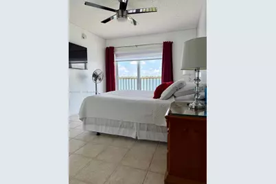 12556 NW 11th Ln #1711, Miami, FL 33182 - Photo 16