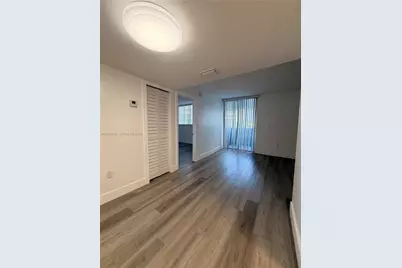 5050 NW 7th St #511, Miami, FL 33126 - Photo 6