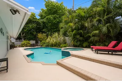 10615 SW 200th St, Cutler Bay, FL 33157 - Photo 16